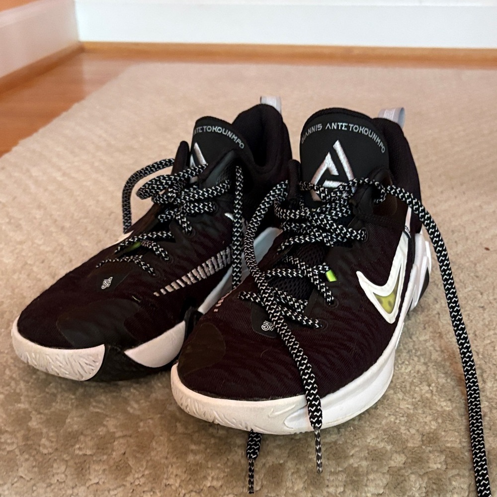 Nike Black and White Sneakers